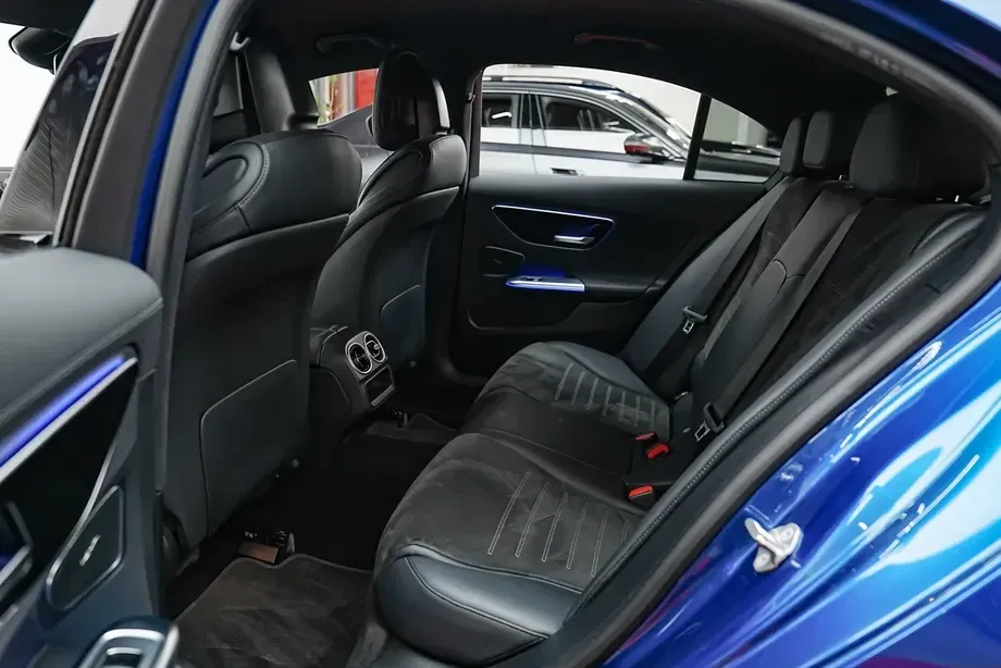 Mercedes-Benz C W206 220 d 9G-TRONIC 4Matic AMG Line — imagine 6