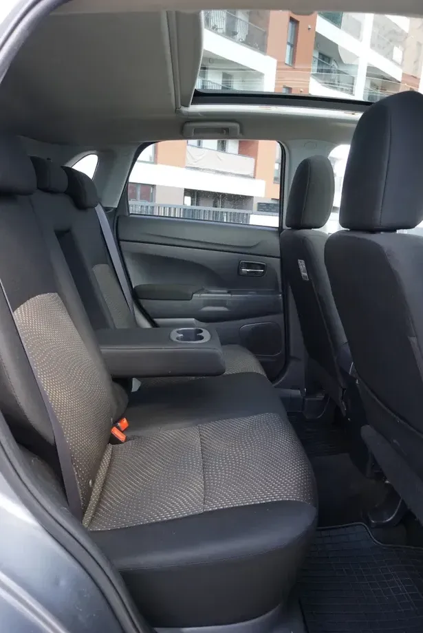 Mitsubishi ASX 2.2 DI-D 4WD Automatik Instyle — imagine 9