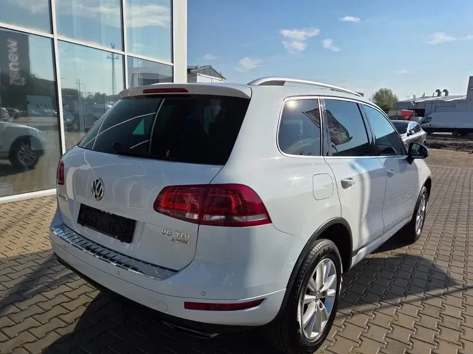 Volkswagen Touareg 3.0 V6 TDI BMT — imagine 6