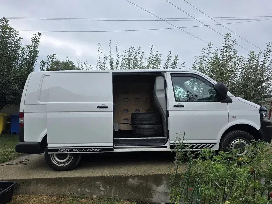 Volkswagen Transporter — imagine 2