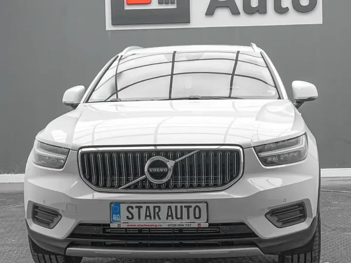 Volvo XC 40 Recharge T4 Twin Engine AT7 Inscription Expression