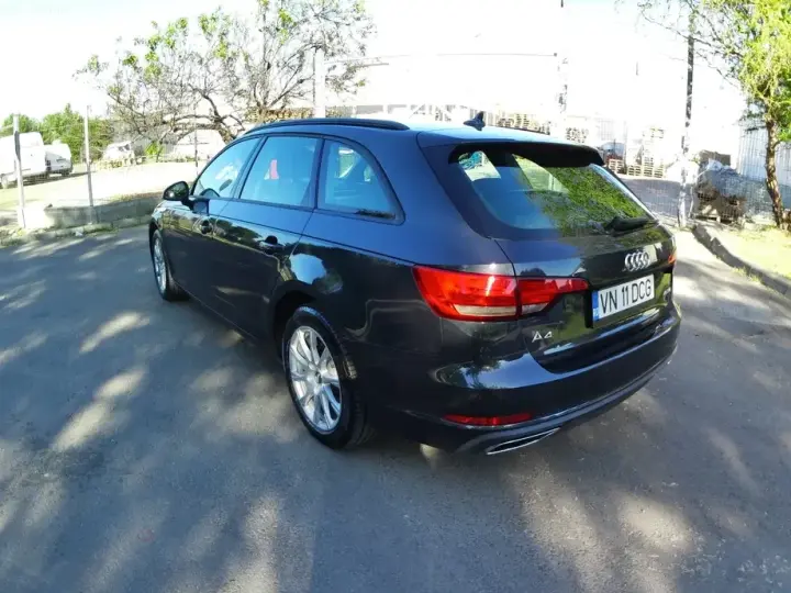 Audi A4 Avant B9