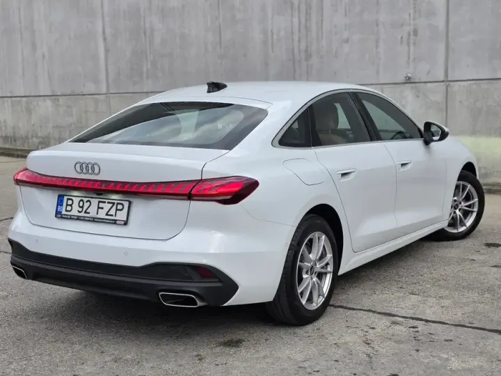 Audi A5 Limuzina 35 TFSI S tronic