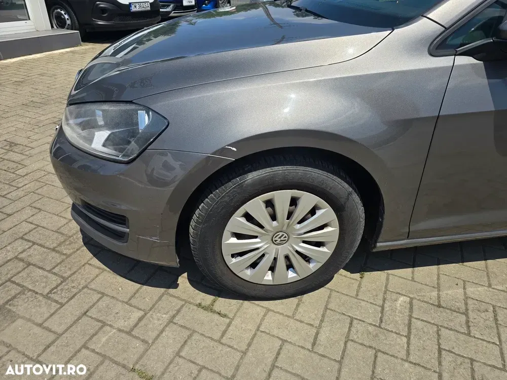 Volkswagen Golf 1.2 TSI BMT Trendline — imagine 2
