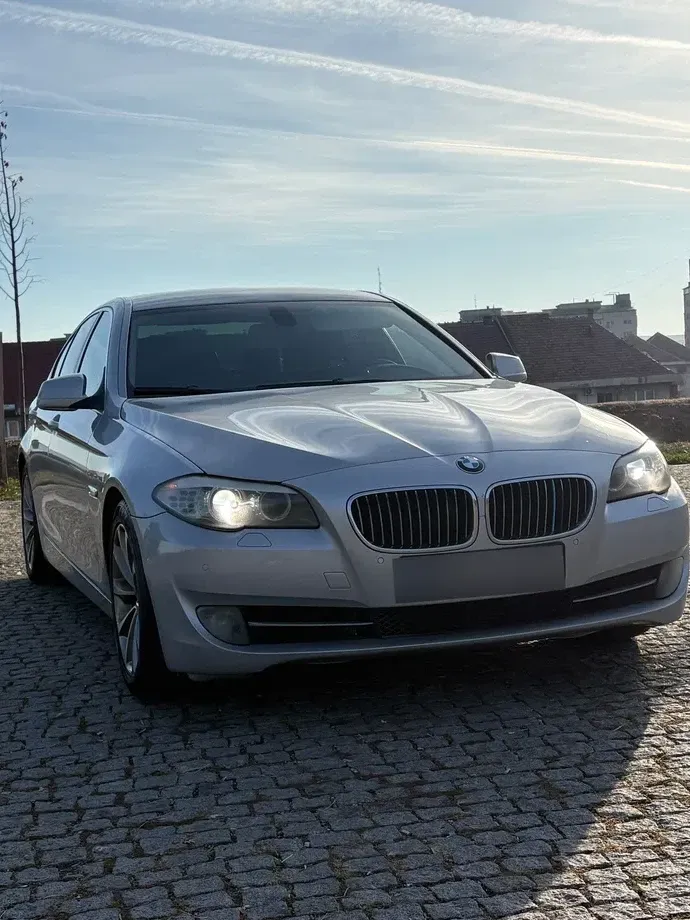 BMW Seria 5 F10/F11/F07 525d — imagine 4