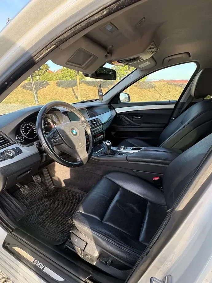 BMW Seria 5 F10/F11/F07 525d — imagine 10