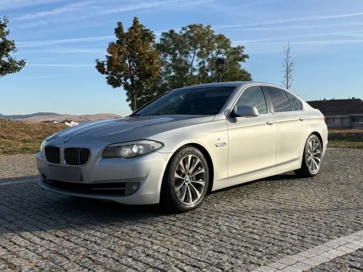BMW Seria 5 F10/F11/F07 525d