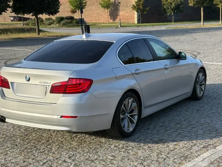 BMW Seria 5 F10/F11/F07 525d