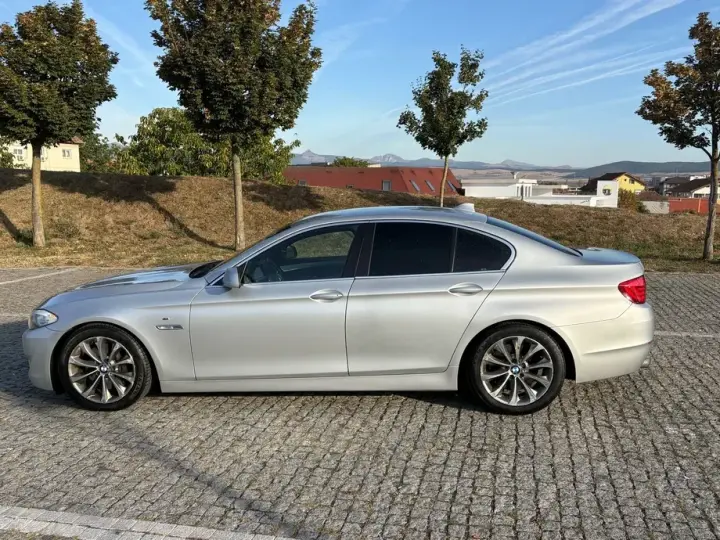 BMW Seria 5 F10/F11/F07 525d