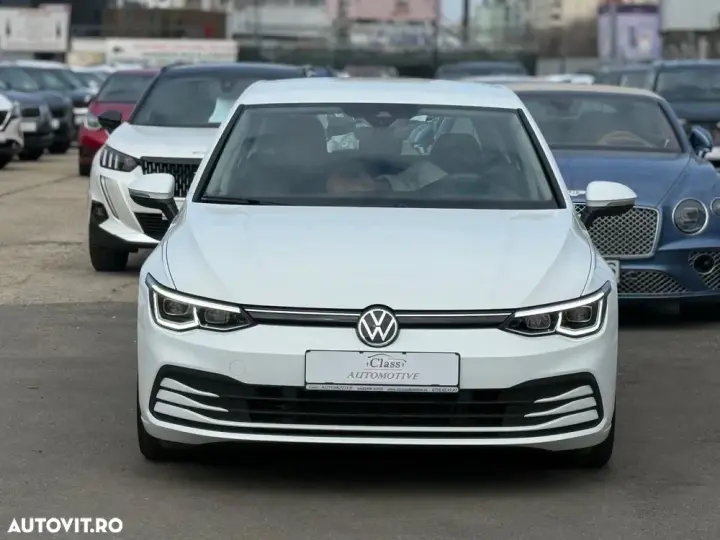 Volkswagen Golf 1.5 eTSI ACT DSG MHEV Style