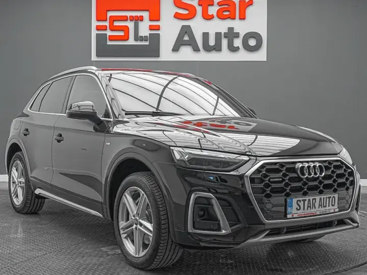 Audi Q5 FY 50 TFSI e quattro S tronic PHEV S Line