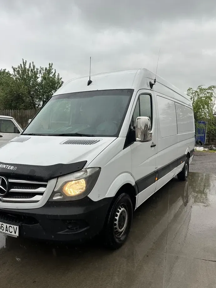 Mercedes-Benz Sprinter — imagine 3