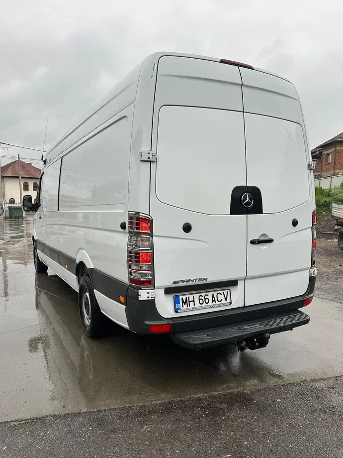 Mercedes-Benz Sprinter — imagine 4