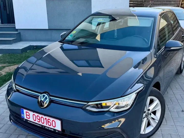 Volkswagen Golf VIII