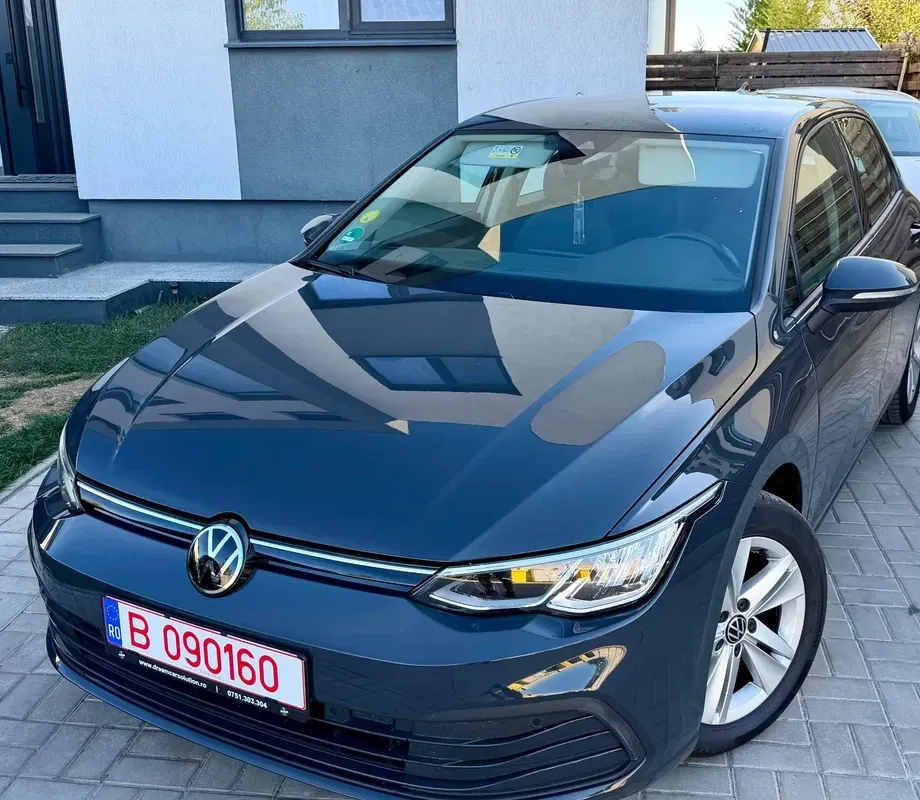 Volkswagen Golf VIII — imagine 3