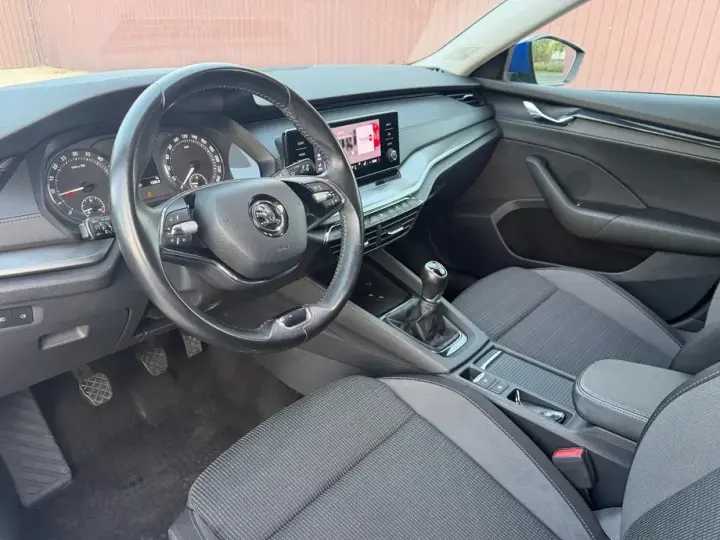 Škoda Octavia IV