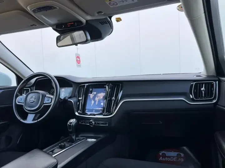 Volvo V60 II D3