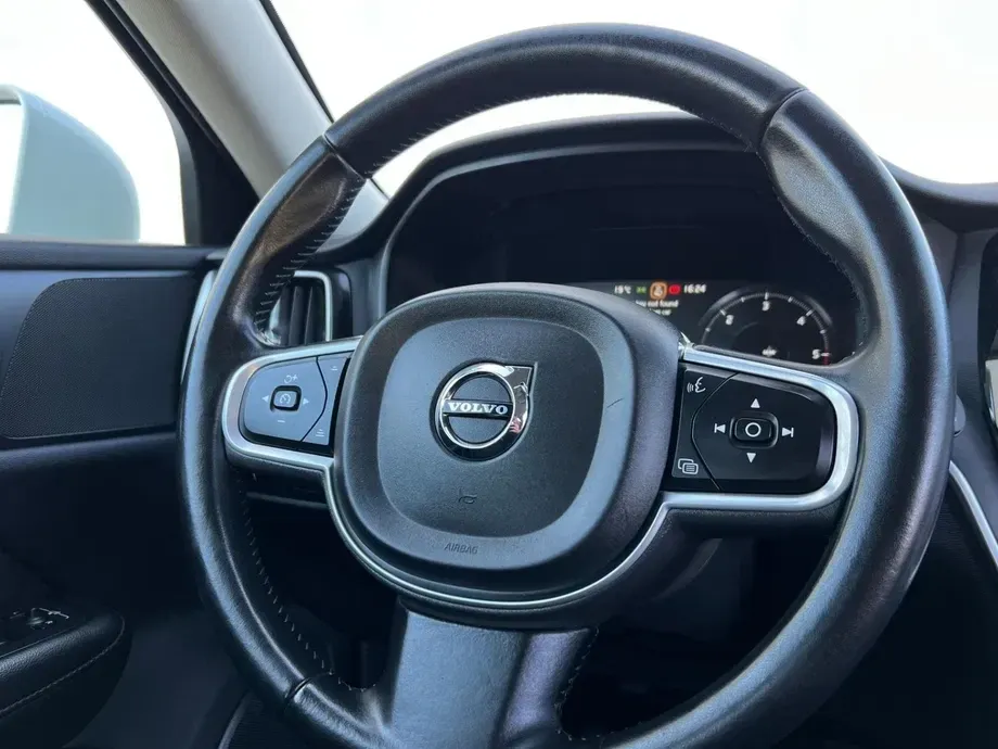Volvo V60 II D3 — imagine 10