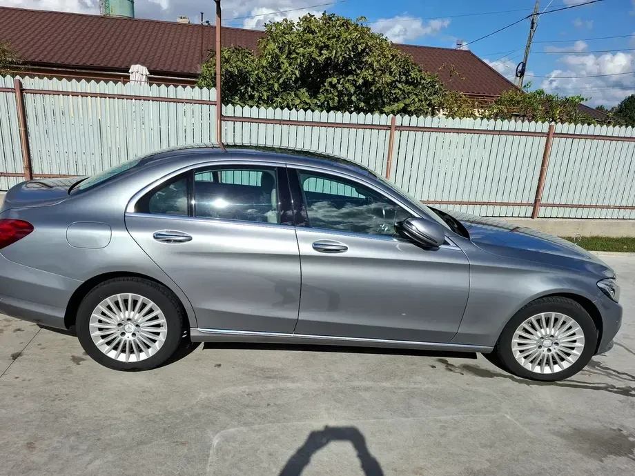 Mercedes-Benz C W205 — imagine 2