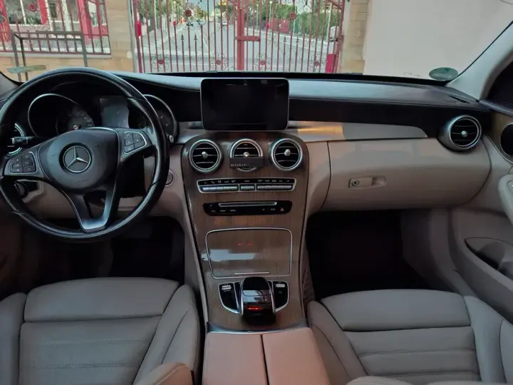 Mercedes-Benz C W205