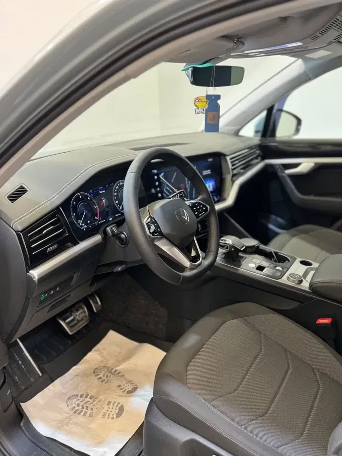 Volkswagen Touareg III — imagine 10