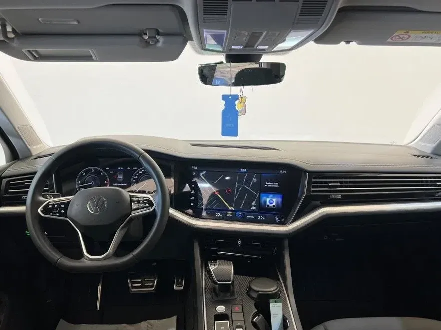 Volkswagen Touareg III — imagine 4