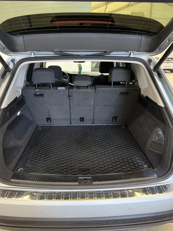 Volkswagen Touareg III — imagine 7