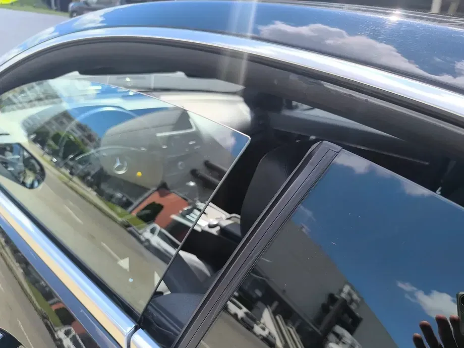 Mercedes-Benz E W212 250 CGI BlueEfficiency Automatik — imagine 7