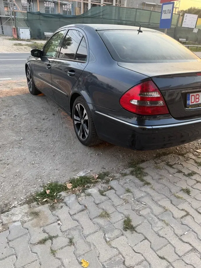 Mercedes-Benz E W211 — imagine 7