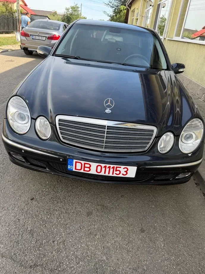 Mercedes-Benz E W211 — imagine 9