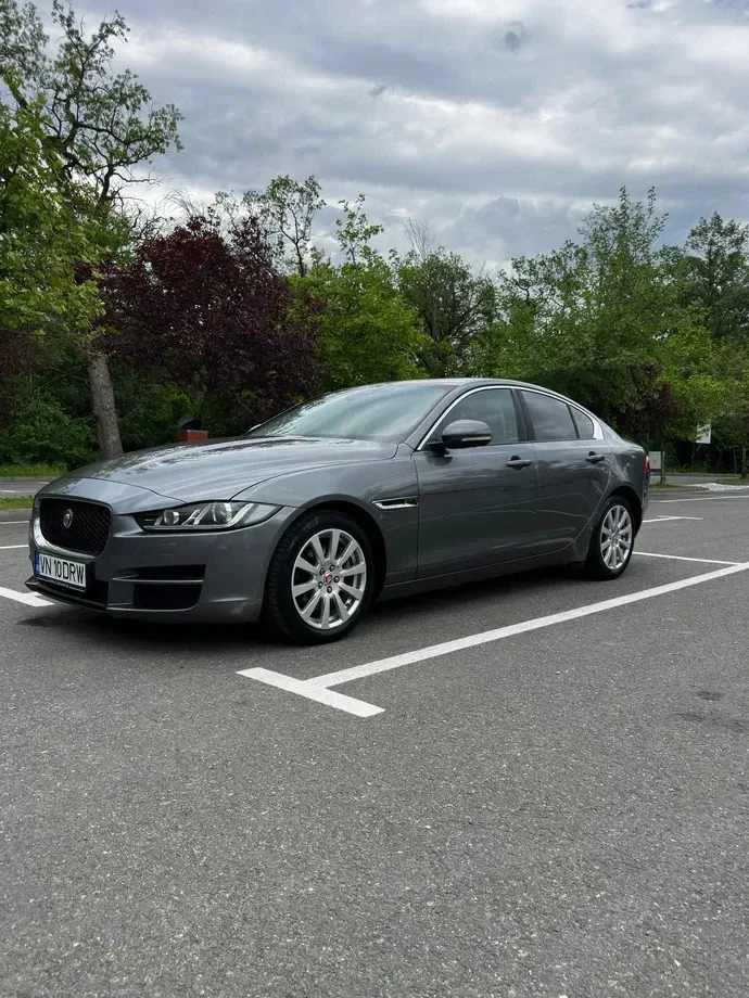 Jaguar XE — imagine 7