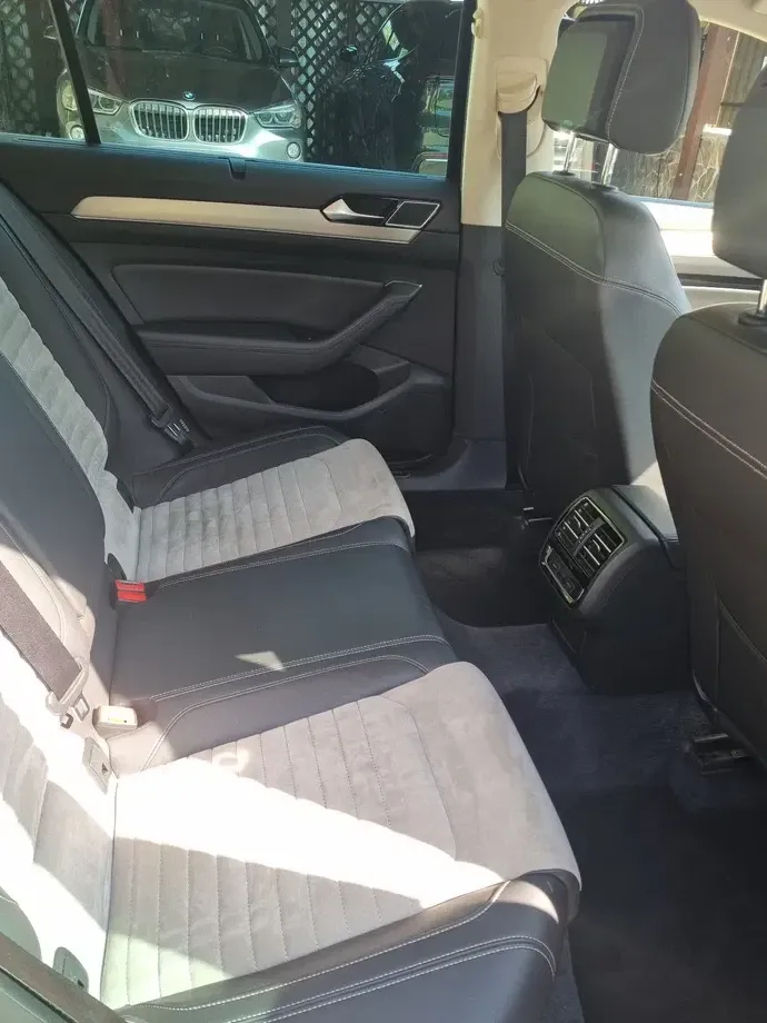 Volkswagen Passat B8 2.0 TDI DSG 4Motion Highline — imagine 10