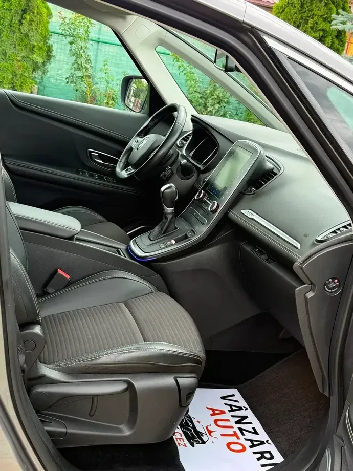 Renault Grand Scenic ENERGY dCi 160 EDC BOSE EDITION — imagine 8