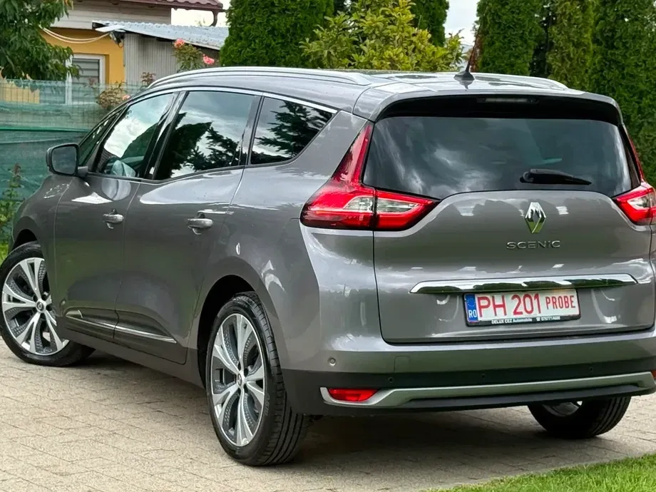 Renault Grand Scenic ENERGY dCi 160 EDC BOSE EDITION — imagine 3