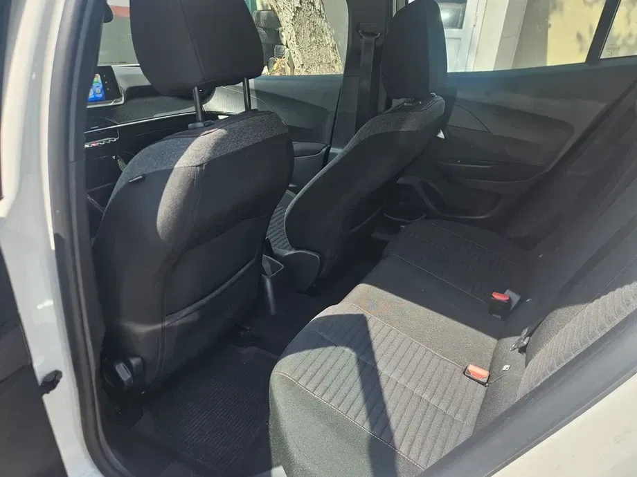 Peugeot 2008 1.5 BlueHDI BVM6 STT Active Pack — imagine 4