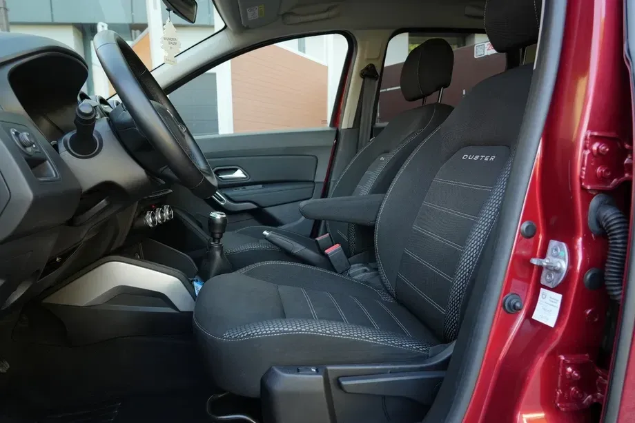 Dacia Duster TCe 150 GPF Prestige jante 17" — imagine 8