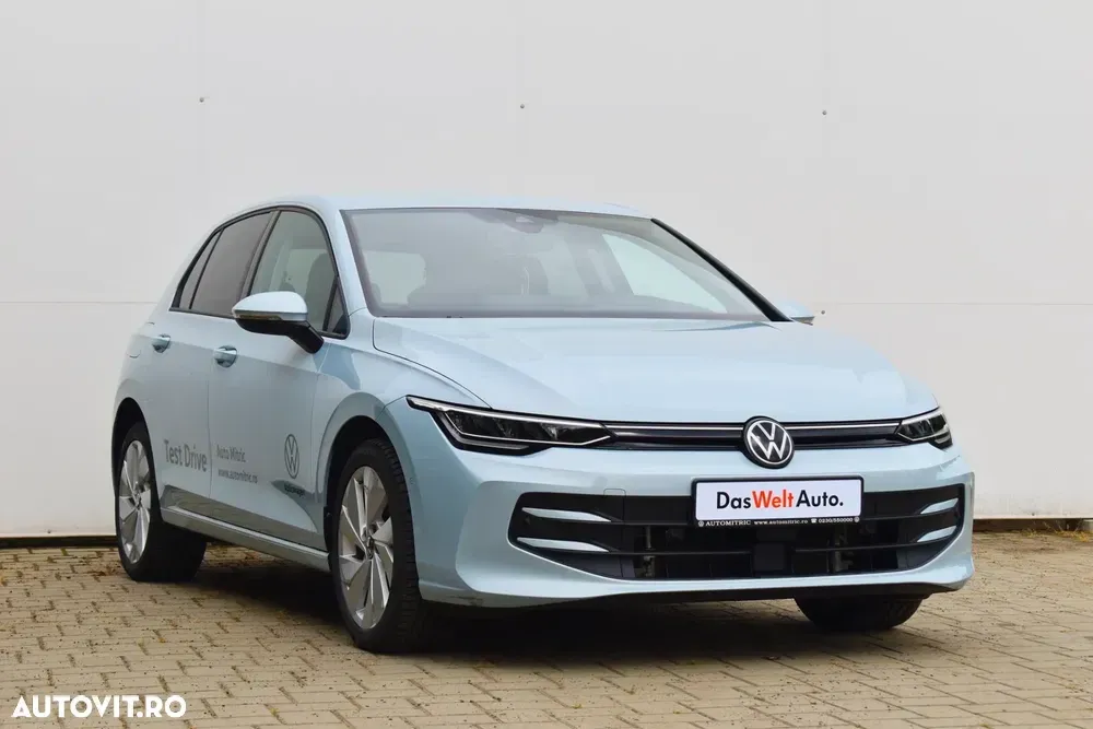 Volkswagen Golf 1.5 TSI eHybrid DSG PHEV Life — imagine 2