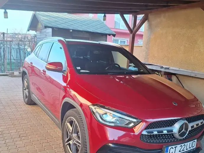 Mercedes-Benz GLA H247 250 e