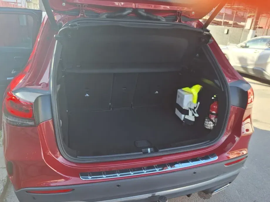 Mercedes-Benz GLA H247 250 e — imagine 4