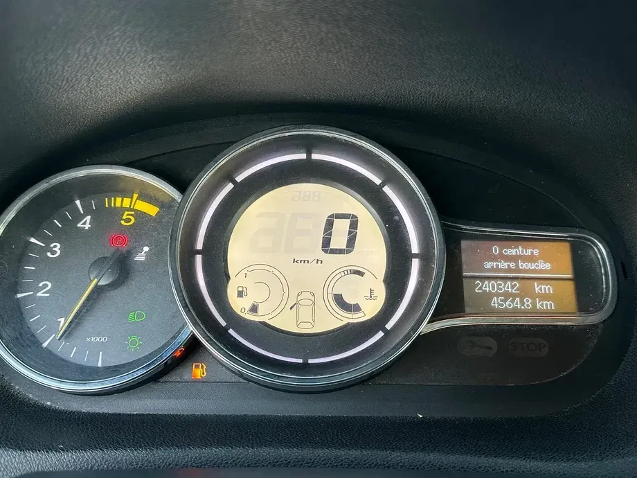 Renault Mégane III — imagine 7