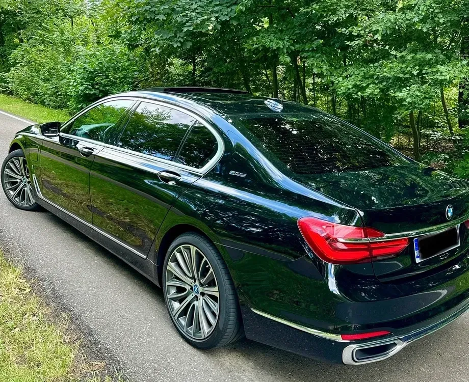 BMW Seria 7 G11/G12 — imagine 3