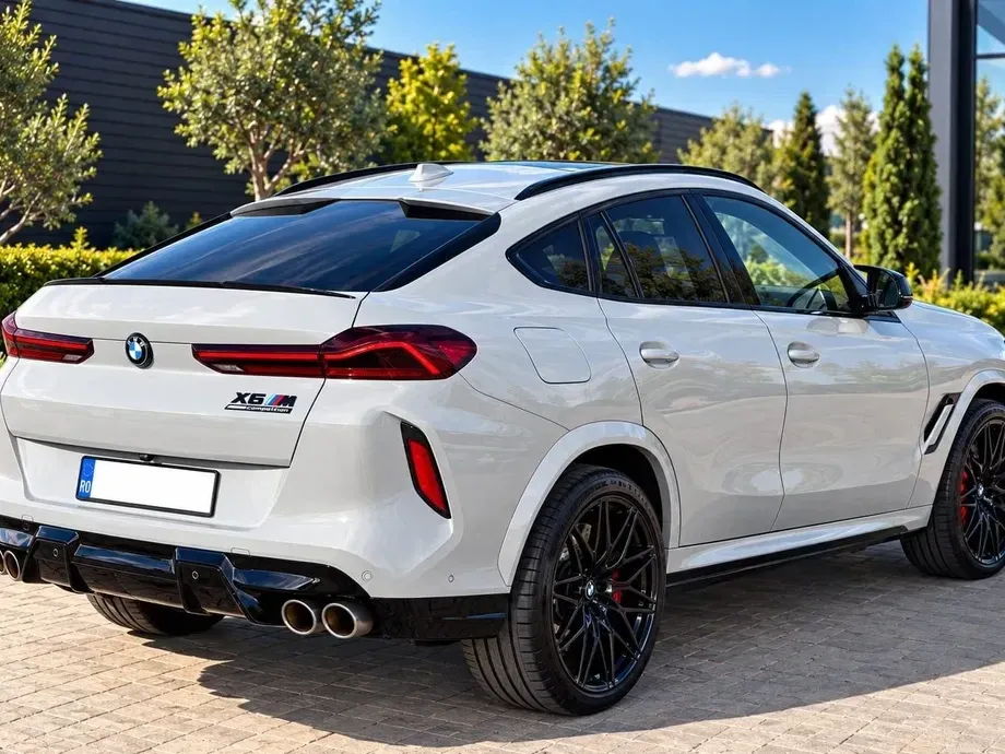BMW X6 M Competition MHEV — imagine 8