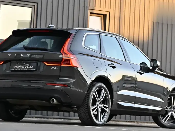 Volvo XC 60 II D4 AWD Geartronic Momentum