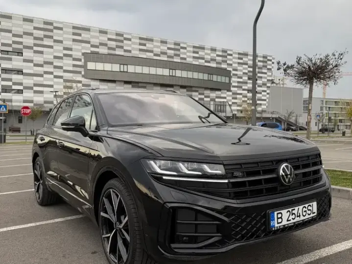 Volkswagen Touareg V6 TDI 4MOTION R-Line