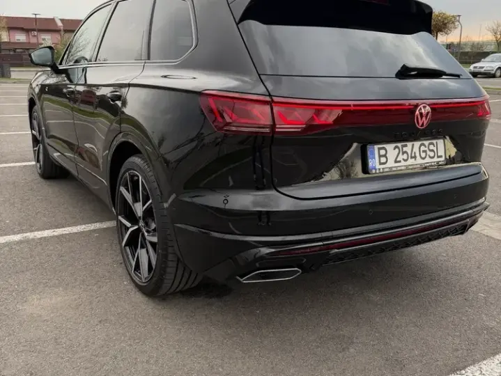 Volkswagen Touareg V6 TDI 4MOTION R-Line