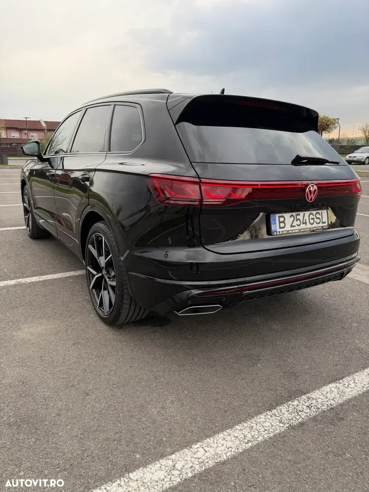 Volkswagen Touareg V6 TDI 4MOTION R-Line — imagine 3