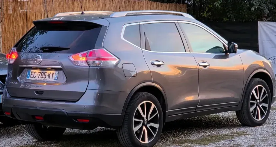 Nissan X-Trail III 1.6L dCI Start/Stop Tekna — imagine 8