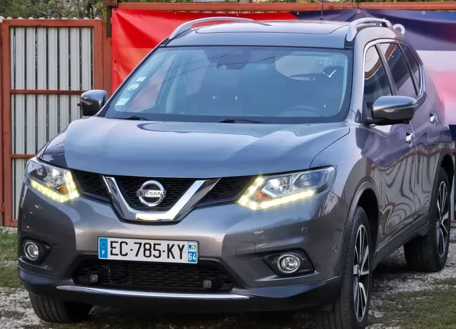 Nissan X-Trail III 1.6L dCI Start/Stop Tekna — imagine 2