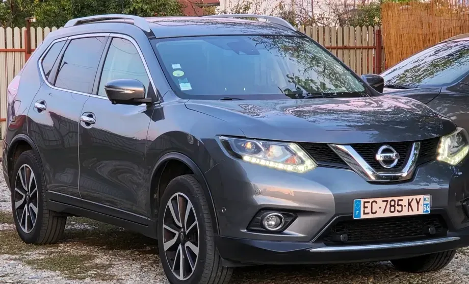 Nissan X-Trail III 1.6L dCI Start/Stop Tekna — imagine 9