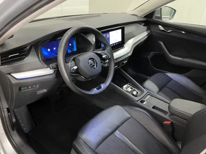 Škoda Octavia IV 1.5 TSI e-TEC DSG Edition
